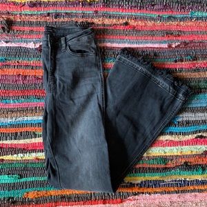 FLYING MONKEY FLARE JEANS Size 28